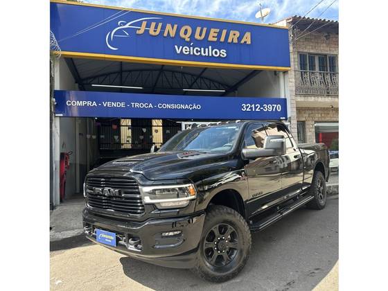RAM 3500 6.7 I6 TURBO DIESEL LARAMIE NIGHT EDITION CD 4X4 AUTOMÁTICO RAM 3500 6.7 I6 TURBO DIESEL LARAMIE NIGHT EDITION CD 4X4 AUTOMÁTICO
